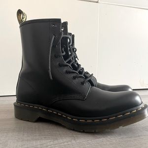 Women’s Dr Marten Boots NEVER WORN